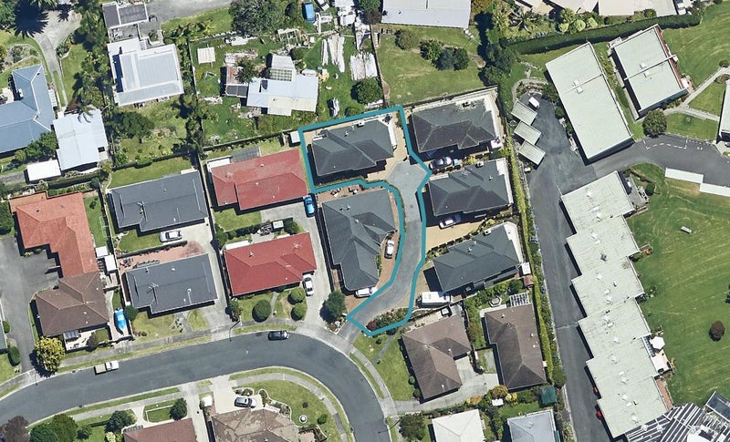25B Tekoah Place, Judea, Tauranga - Carousel 1