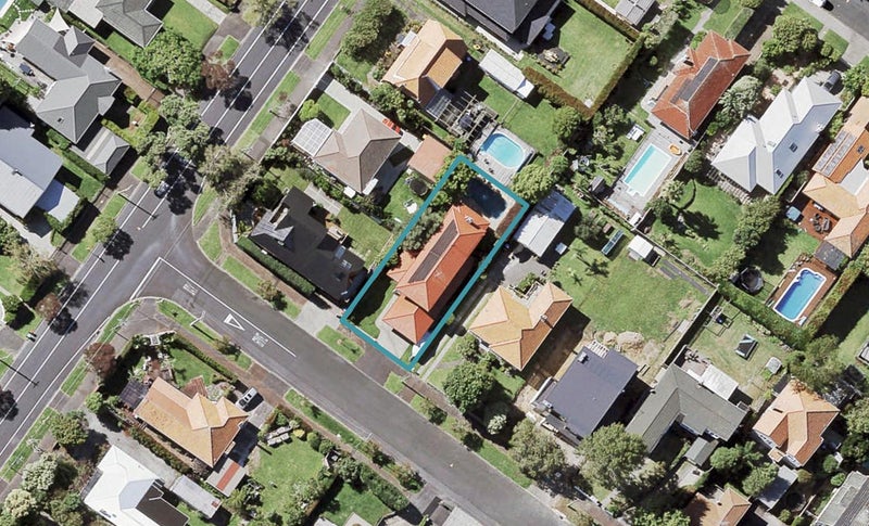 2A Roxy Terrace, Glendowie, Auckland - Carousel 1