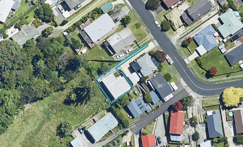 18B The Drive, Brookfield, Tauranga - Carousel 1