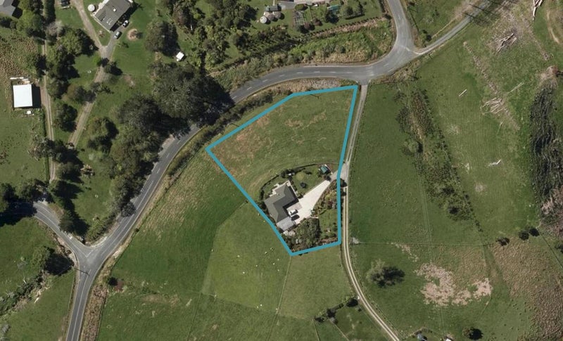219 Abbey Caves Road, Whangarei - Carousel 1
