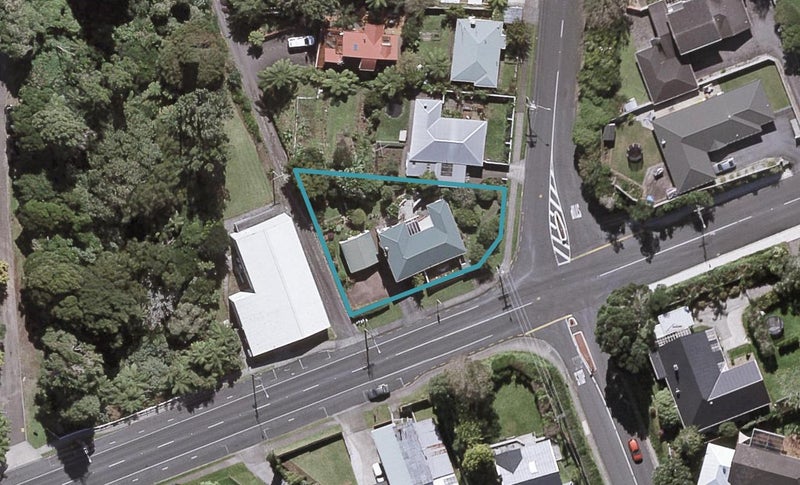 46 Govett Avenue, Frankleigh Park, New Plymouth - Carousel 1