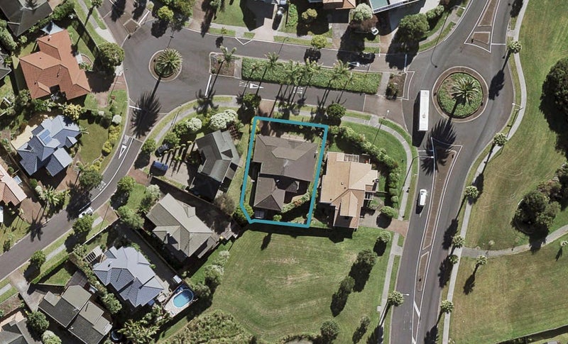 4 Calypso Way, Unsworth Heights, Auckland - Carousel 1