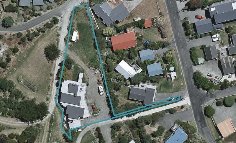 207 Harper Road, Waimarama, Havelock North - Carousel 1