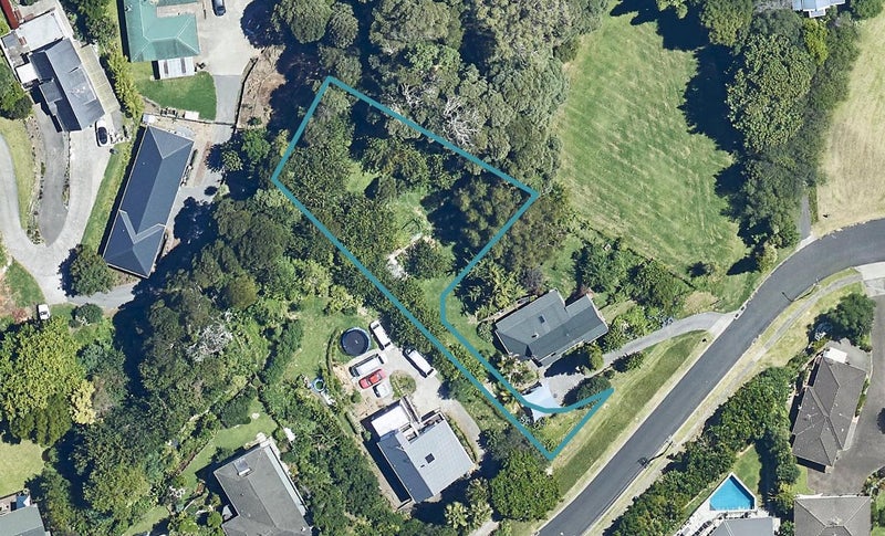 21 Maungawhare Place, Otūmoetai, Tauranga - Carousel 1