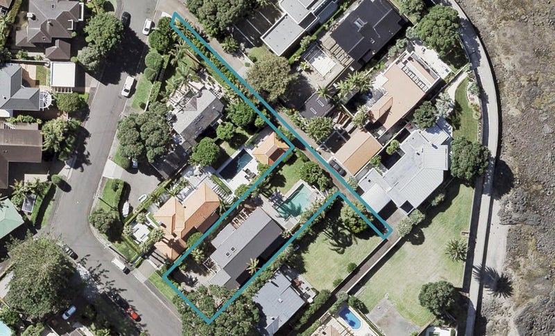 22 Audrey Road, Takapuna, Auckland - Carousel 1