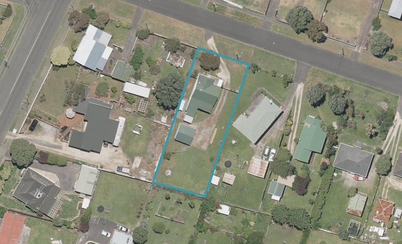 2 Kowhai Street, Castlecliff, Whanganui - Carousel 1