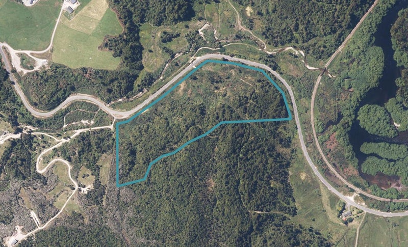 1331 Arnold Valley Road - Carousel 1