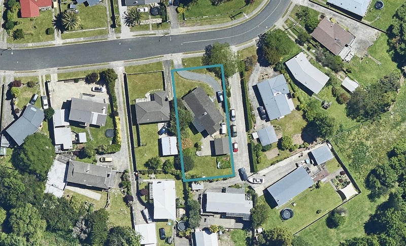 42 Alison Street, Mangakakahi, Rotorua - Carousel 1