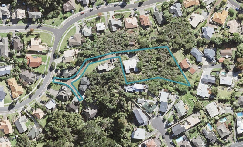 40 Kate Sheppard Avenue, Torbay, Auckland - Carousel 1