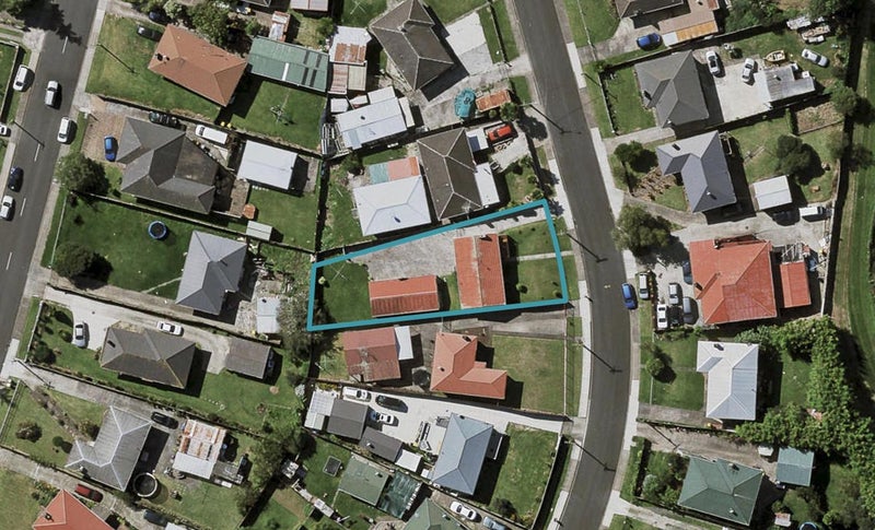 5 Tindall Crescent, Otara, Auckland - Carousel 1