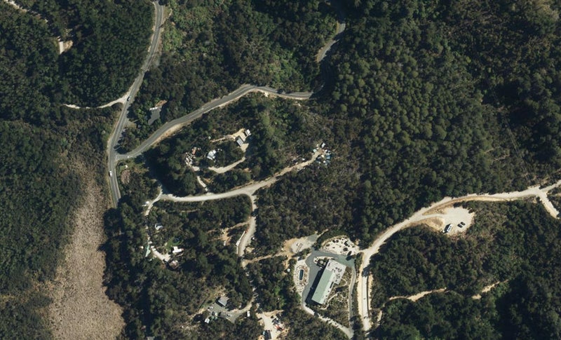 6 Tokongawa Drive, Kaiteriteri - Carousel 1