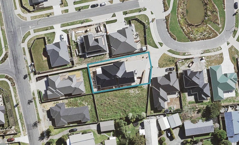 8 Kahika Grove, Huapai, Kumeu - Carousel 1