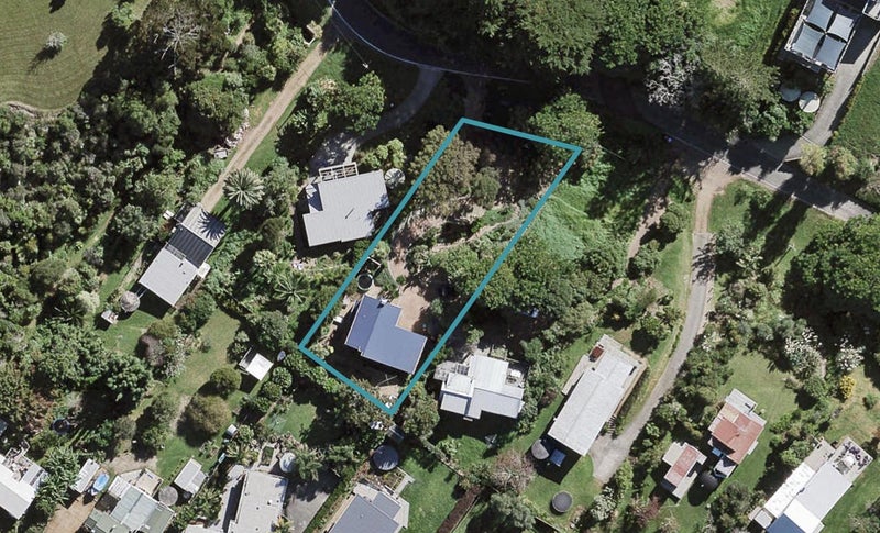 5 Kuaka Road, Oneroa, Waiheke Island - Carousel 1
