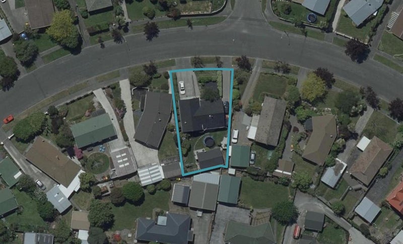 67 Warren Crescent, Hillmorton, Christchurch - Carousel 1