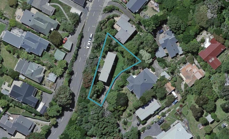 2/9 Ngaio Gorge Road, Ngaio, Wellington - Carousel 1