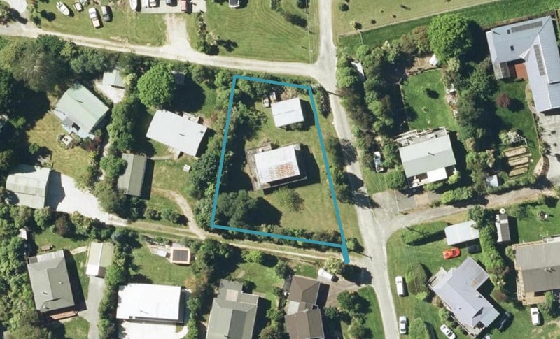 5 Lady Cobham Grove, Anakiwa, Linkwater - Carousel 1