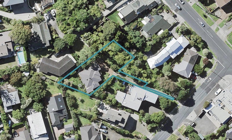 9 CHANNEL VIEW RD, Campbells Bay, Auckland - Carousel 1