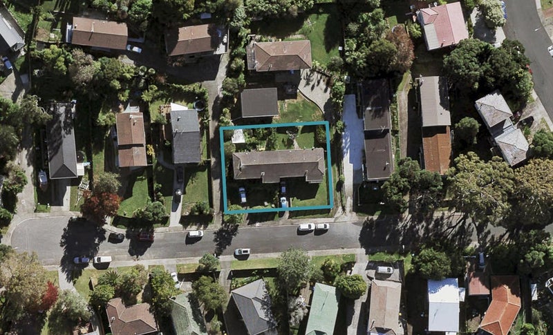 2/9 Jenanne Place, Tōtara Vale, Auckland - Carousel 1