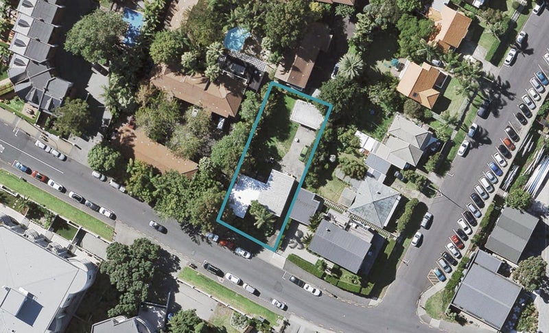 18 The Promenade, Takapuna, Auckland - Carousel 1