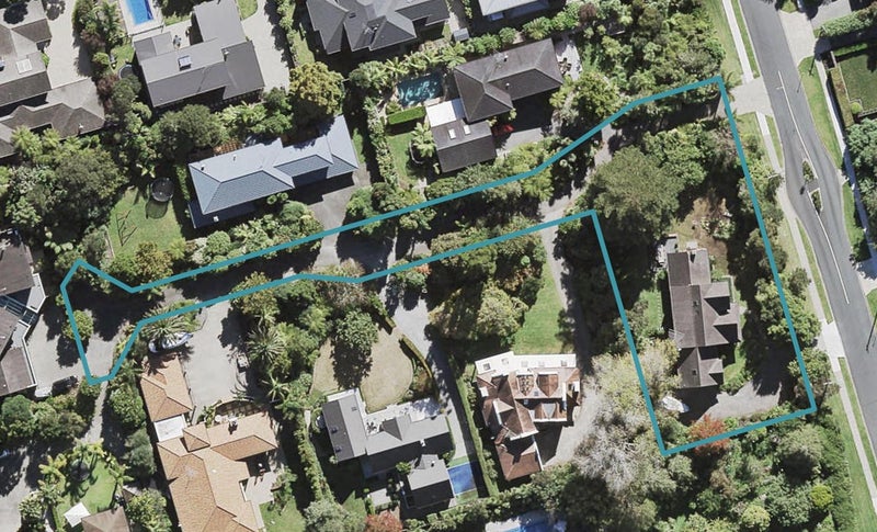 5 Churchouse Road, Greenhithe, Auckland - Carousel 1