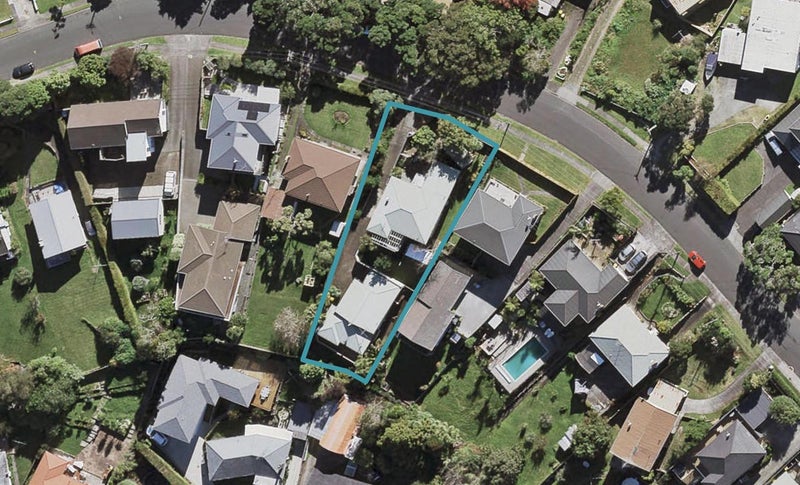 2/23 Monarch Avenue, Hillcrest, Auckland - Carousel 1