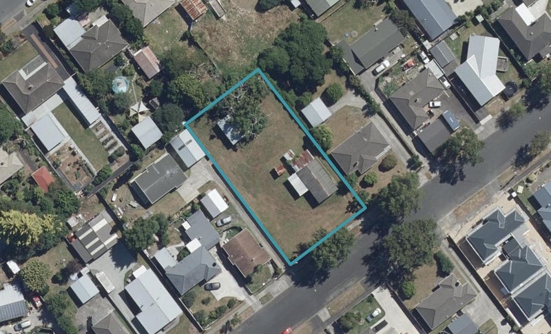 8 Puriri Street, Nawton, Hamilton - Carousel 1