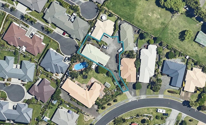 18B Haven Grove, Papamoa Beach, Papamoa - Carousel 1