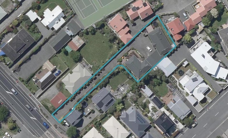 1/79A Main Road, Redcliffs, Christchurch - Carousel 1