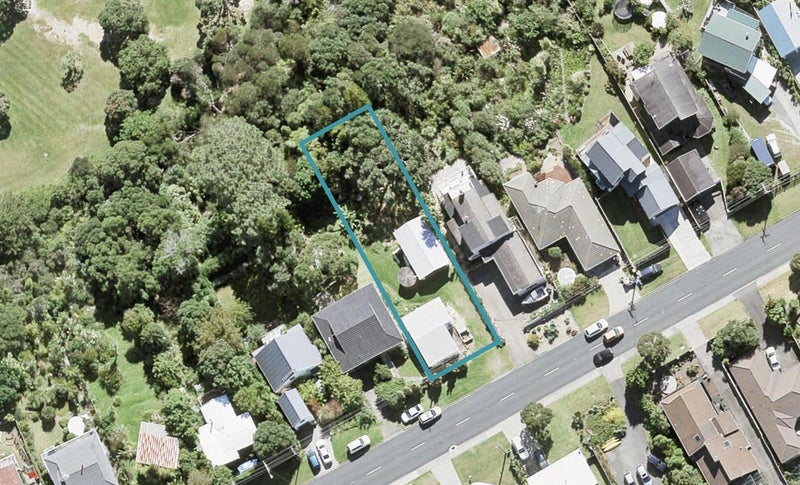 1440 Whangaparaoa Road, Army Bay, Whangaparaoa - Carousel 1