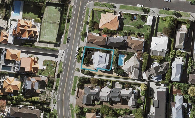 109 Orakei Road, Remuera, Auckland - Carousel 1