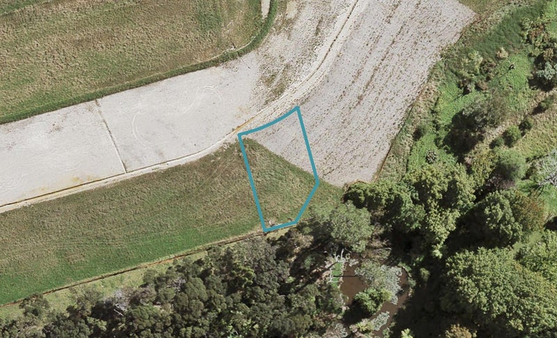 16 Patrick Rice Drive, Swanson, Auckland - Carousel 1