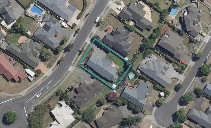 59 Cairns Crescent, Rototuna, Hamilton - Carousel 1