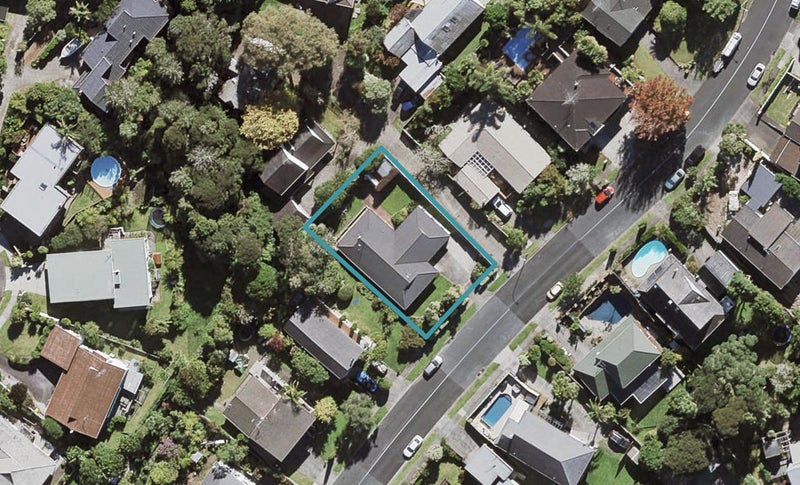 88 Porritt Avenue, Chatswood, Auckland - Carousel 1