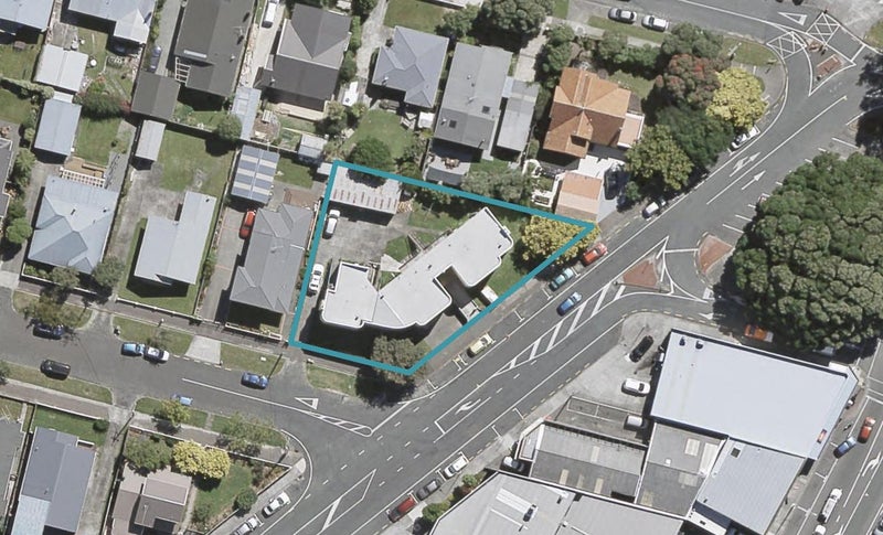1/41 VICTORIA ST ALICETWN, Alicetown, Lower Hutt - Carousel 1