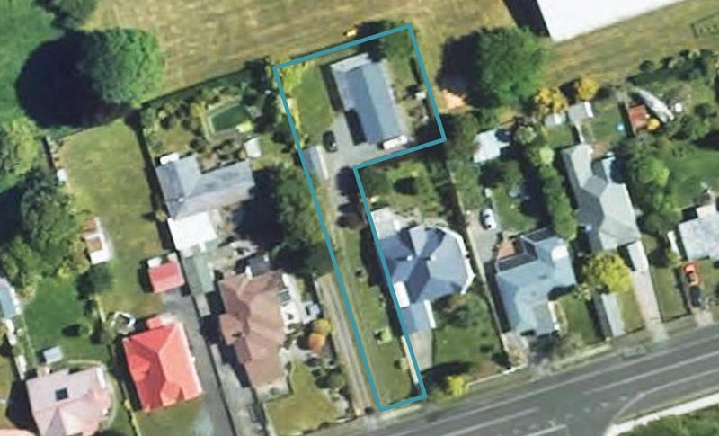 54A Pembroke Road, Stratford - Carousel 1