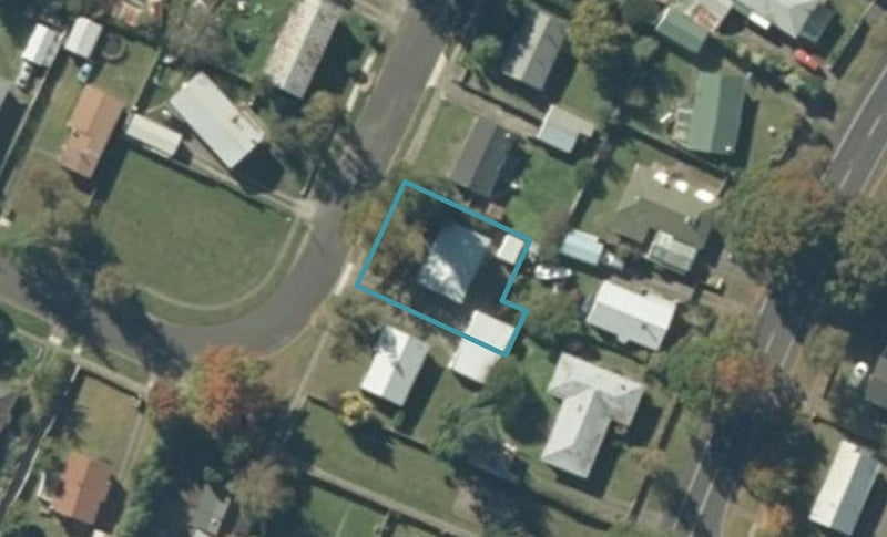 13 Te Takinga Street, Tūrangi - Carousel 1