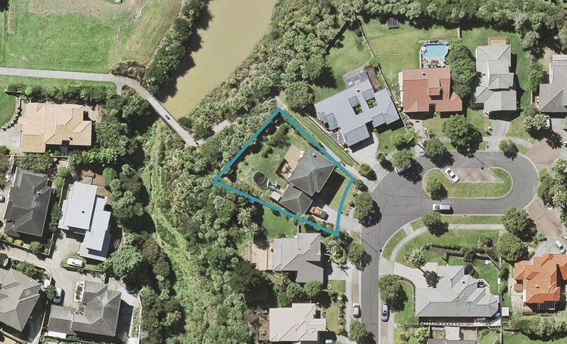 24 Crimson Park, Oteha, Auckland - Carousel 1
