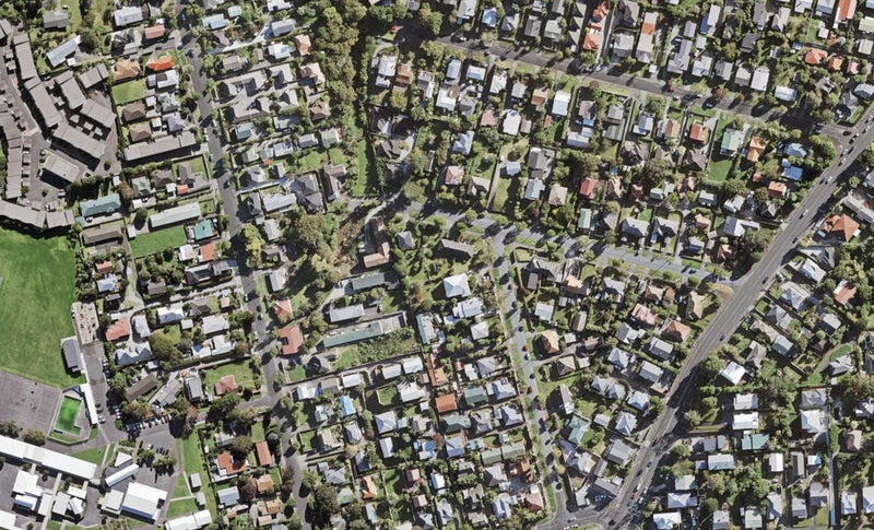 7/18 Beatrix Street, Avondale, Auckland - Carousel 1