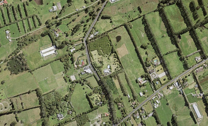 135 Motu Road, Kumeu - Carousel 1