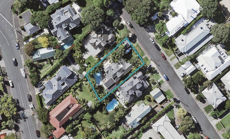 7 Rata Road, Devonport, Auckland - Carousel 1