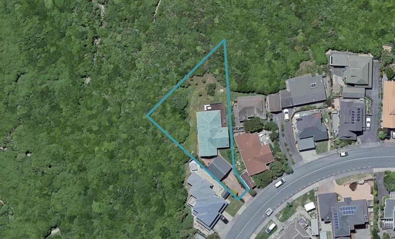 42 Ashton Fitchett Drive, Brooklyn, Wellington - Carousel 1