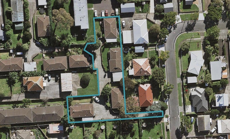 1/0 Wallath Road, Onehunga, Auckland - Carousel 1