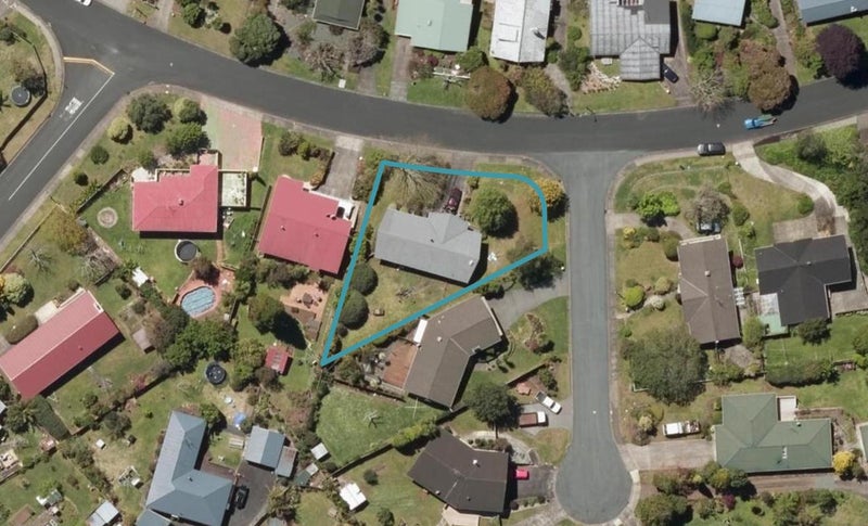 83 Crawford Crescent, Kamo, Whangarei - Carousel 1