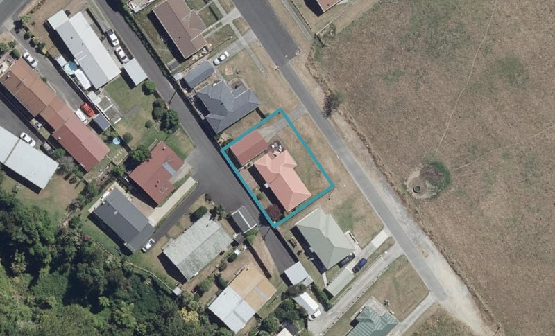 6 Plateau Drive, Fitzroy, Hamilton - Carousel 1