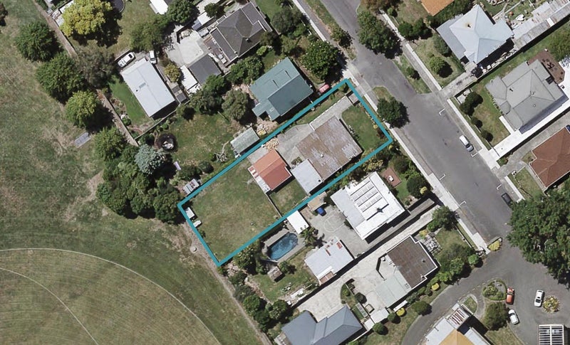 215 Wolseley Street, Mayfair, Hastings - Carousel 1