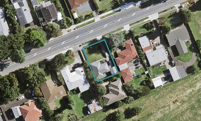 36 Beach Road, Pahurehure, Papakura - Carousel 1