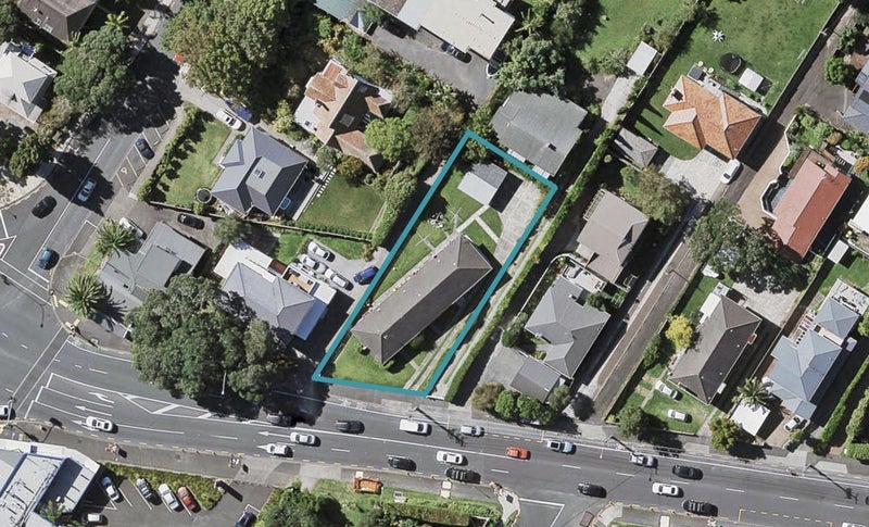 2/300 Lake Road, Hauraki, Auckland - Carousel 1