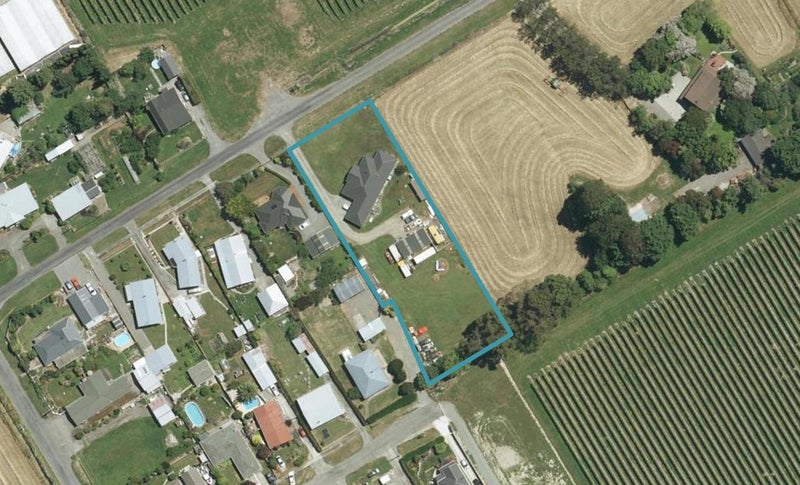 13 Elliot Street, Grovetown, Blenheim - Carousel 1