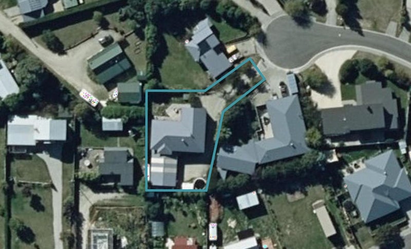 10 Ryalls Way, Wanaka - Carousel 1