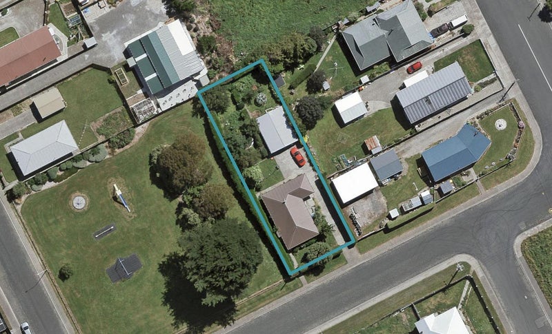 36 Frome Street, Clifton, Invercargill - Carousel 1